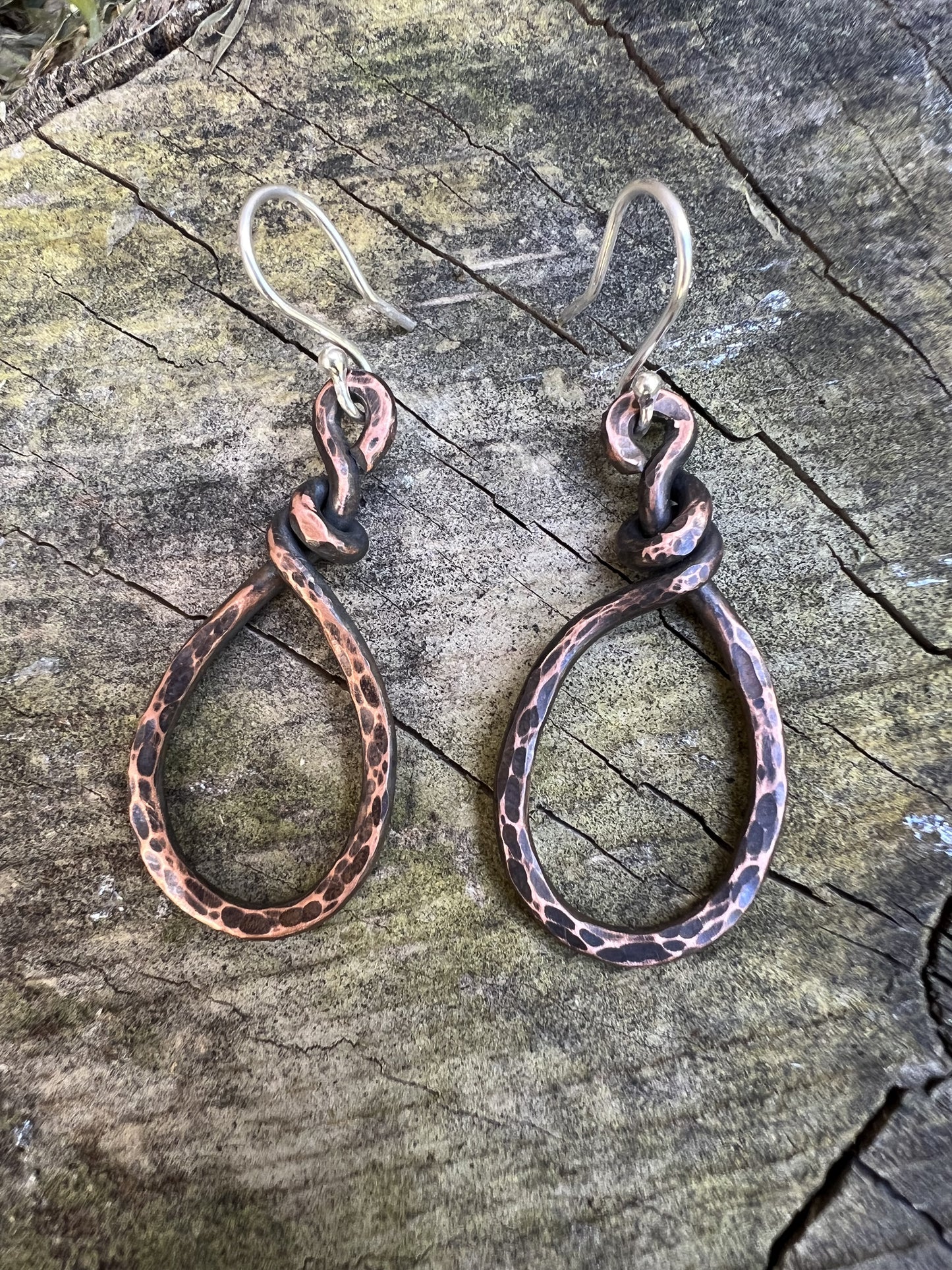 Hammered copper teardrop earrings